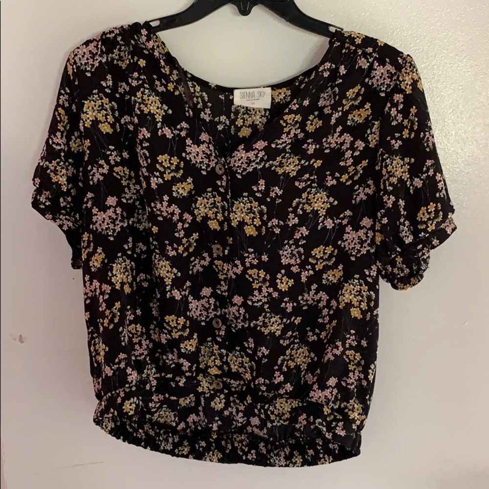 Sienna Sky Floral Cropped Top